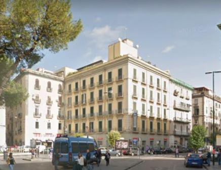 Foto Appartamento in Vendita in Piazza Principe Umberto - Napoli (NA)